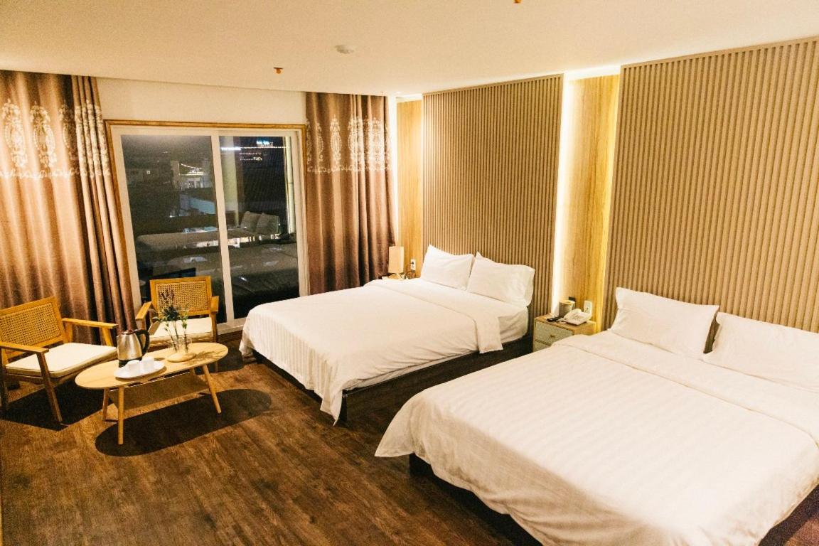 The Koa Hotel & Spa Angeles Exterior photo